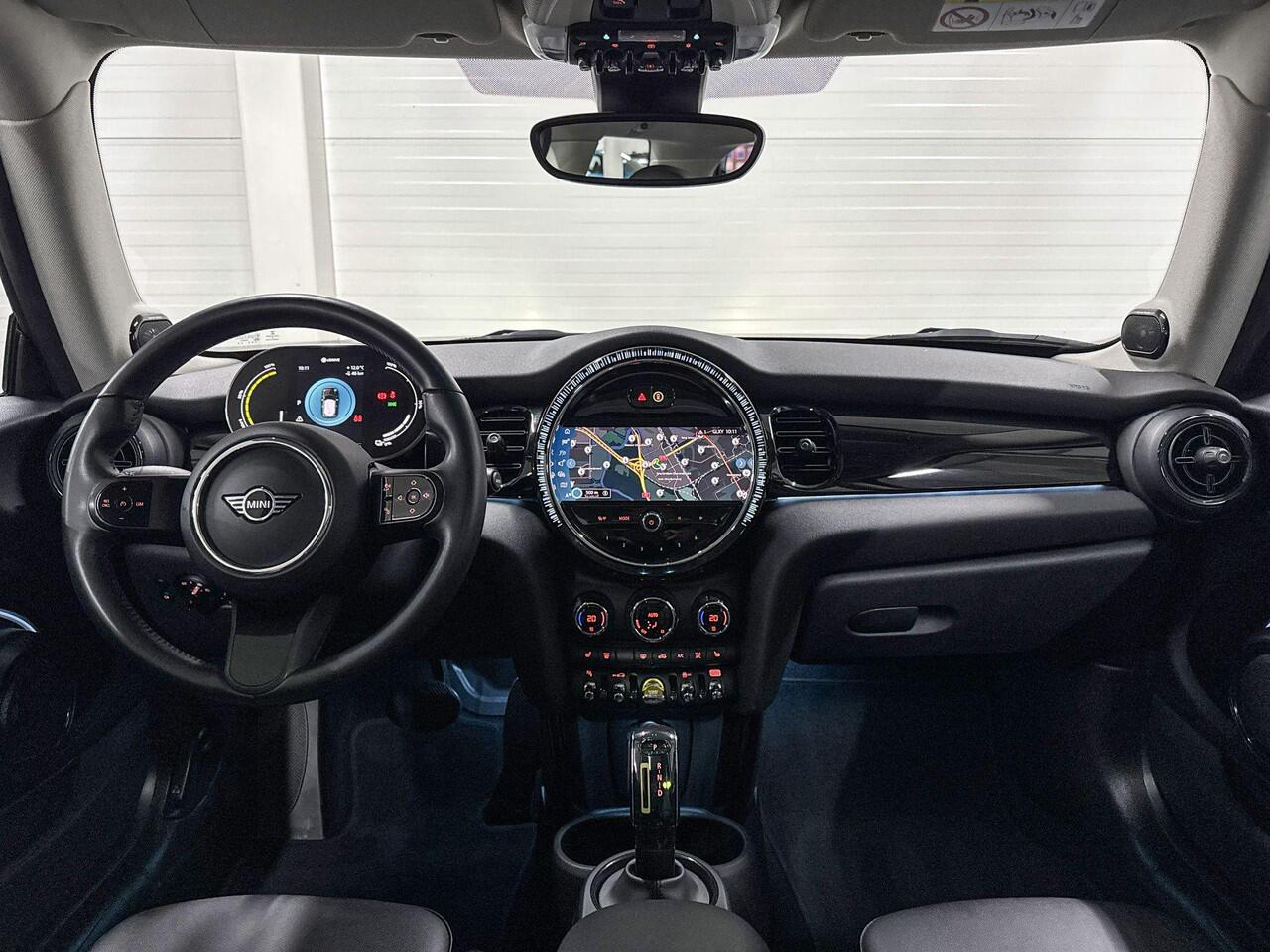 Mini Electric 3-deurs Camden | Harman Kardon | Panoramadak | Achteruitrijcamera