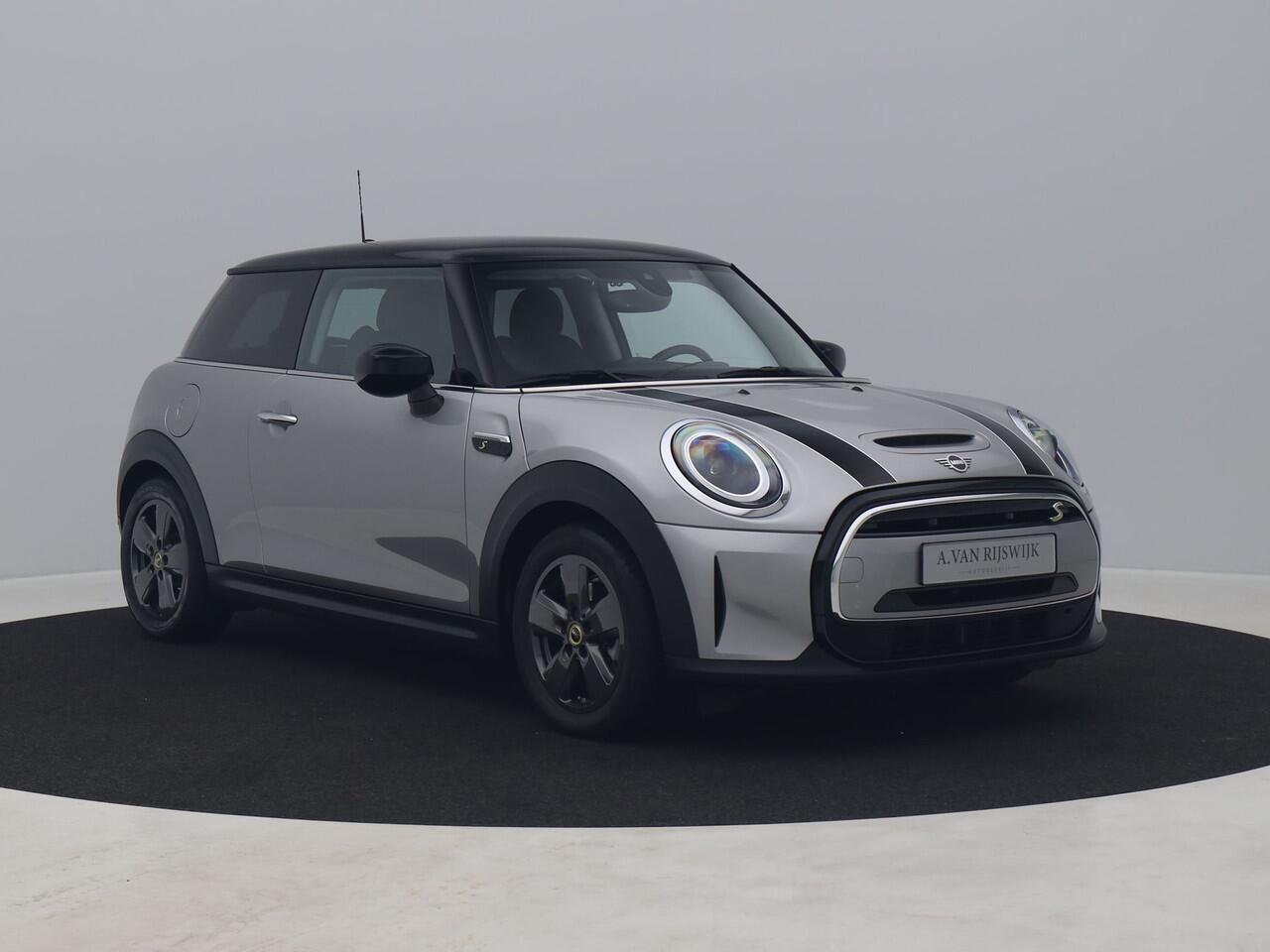 Mini Electric Mini 33 kWh | CARPLAY | STOELVERWARMING