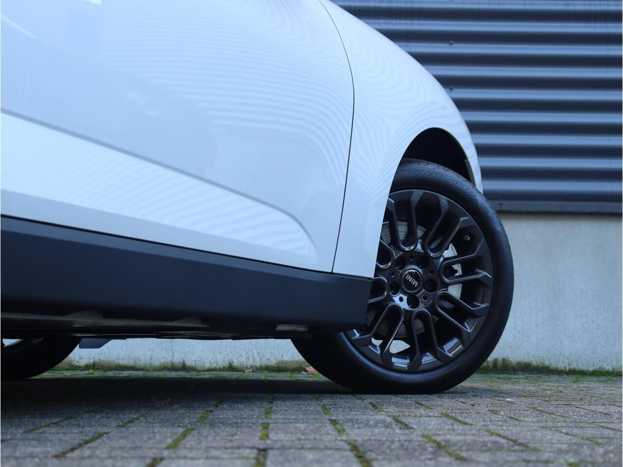 Mini Electric Cooper SE Essential