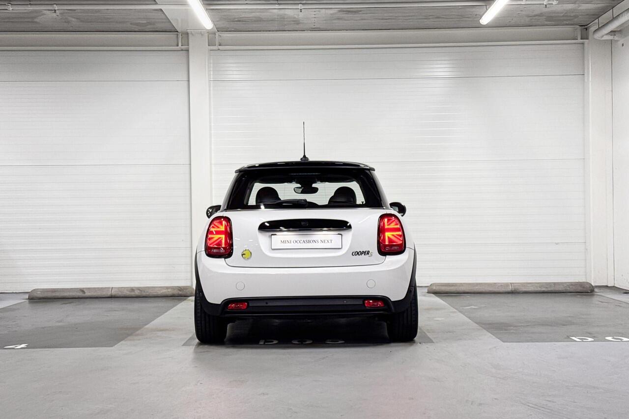 Mini Electric 3-deurs | Park Distance Control | Smartphone-integratie | Sfeerverlichting