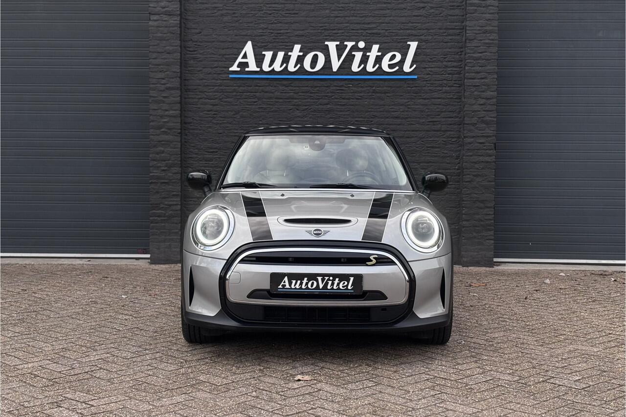 Mini Electric Cooper SE 33 kWh | Camera | Unieke bekleding | Stoelverwarming | LED