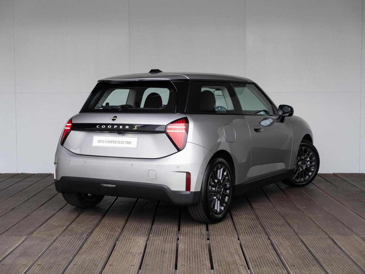 Mini Electric Cooper SE Essential
