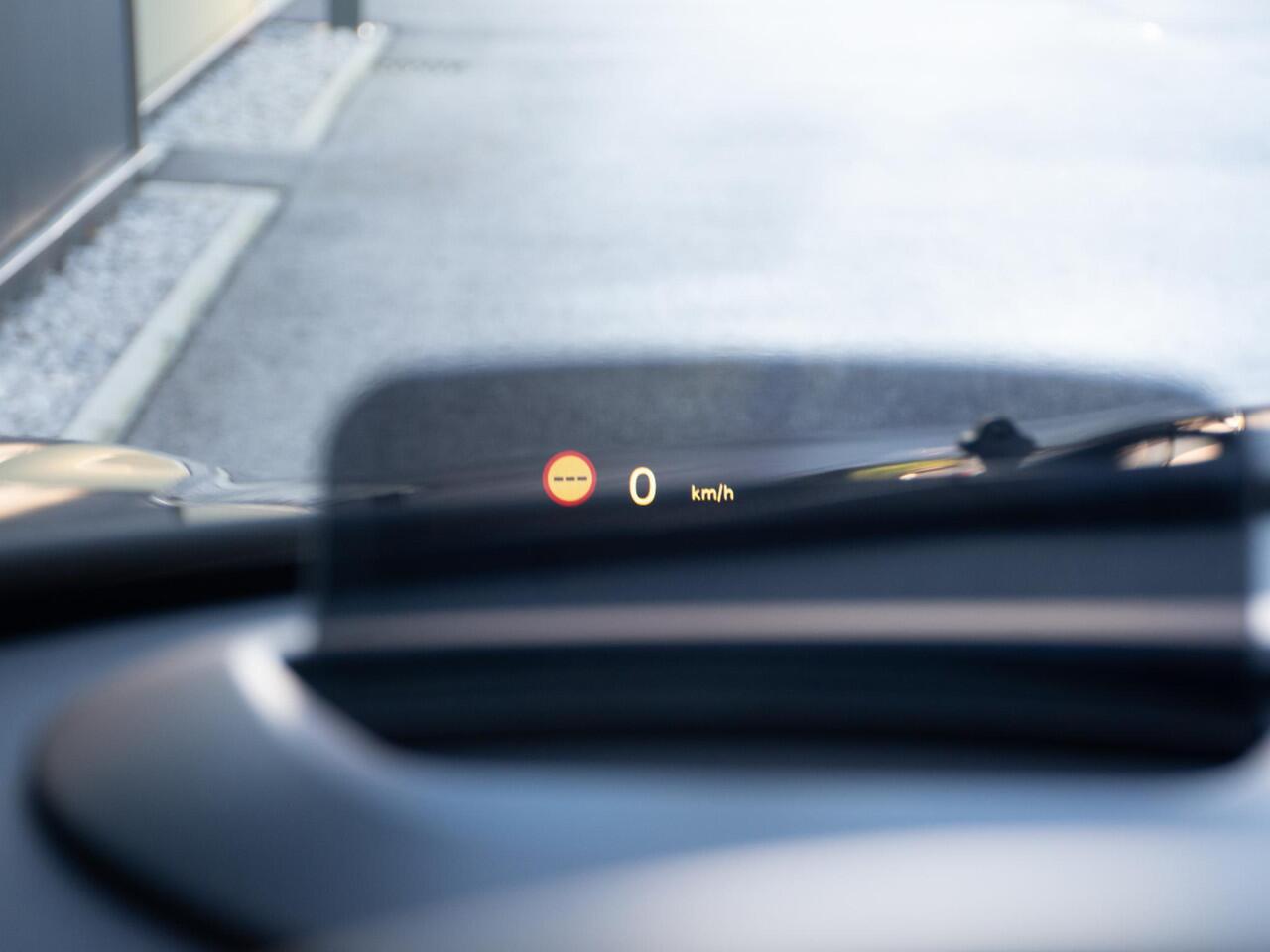 Mini Electric Cabrio Mini MINI Yours 33 kWh | Elektrisch | Camera l Adaptieve Cruise l Leder l Head-Up l Harman Kardon l 1 of 999 l