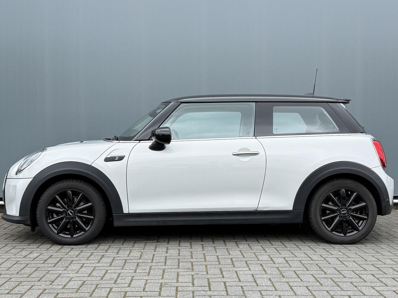 Mini Electric Mini BWJ 2021 Classic 33 kWh VIRTUAL COCKPIT | CLIMA | NAVI | CRUISE | BLUETOOTH | LMV 16 INCH | MULTIFUNCT. STUUR