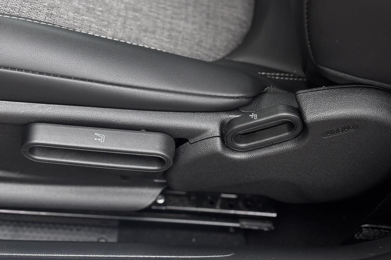 Mini Electric Cooper SE 33 kWh | Camera | Comfort Access | Stoelverwarming | LED