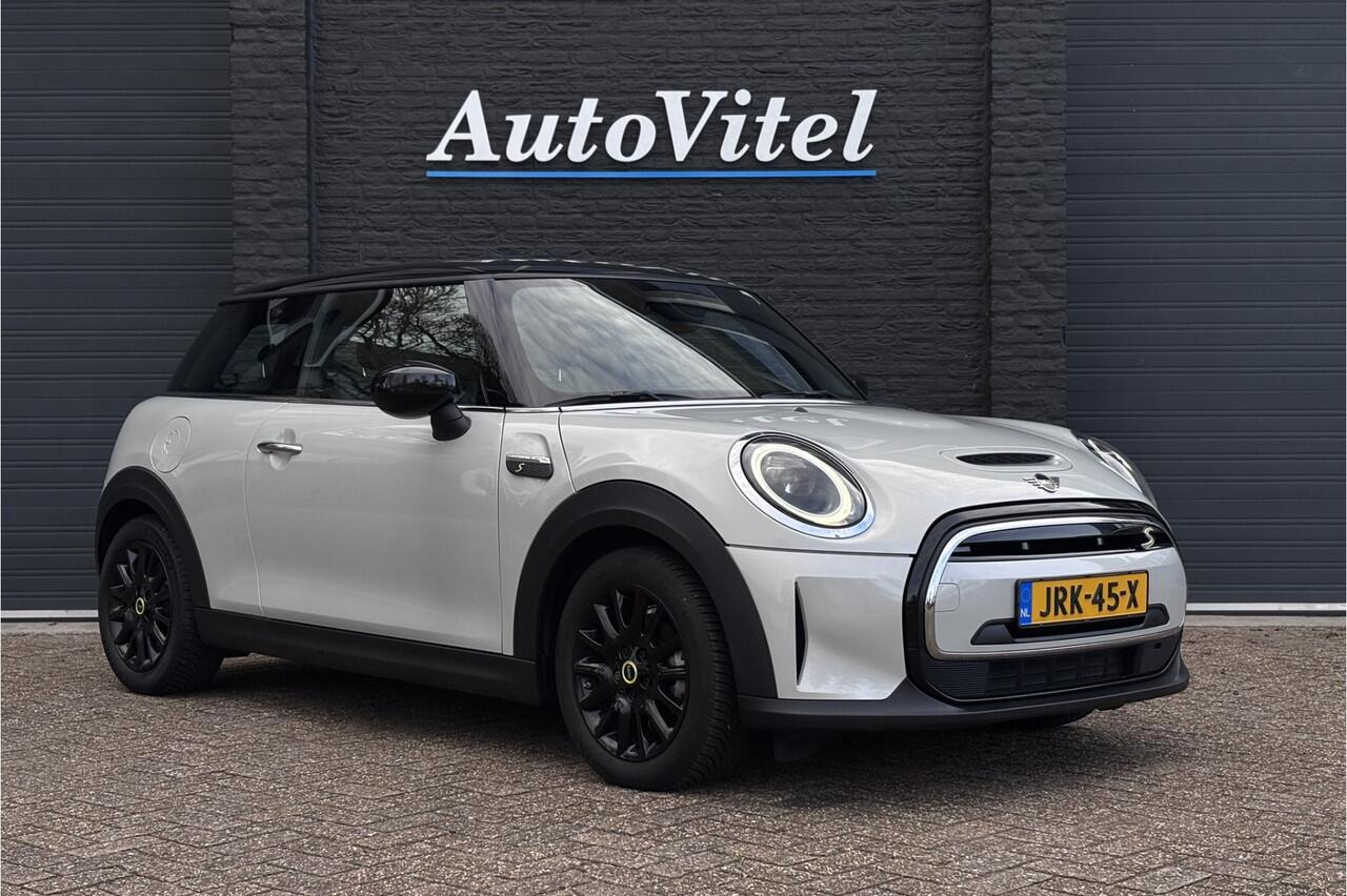 Mini Electric Cooper SE Classic 33 kWh | Sportleder | Stoelverwarming | Carplay | LED