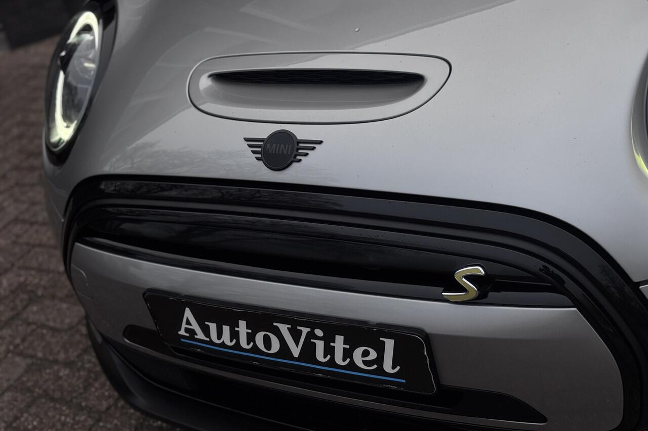 Mini Electric Cooper SE 33 kWh | Camera | Comfort Access | Stoelverwarming | LED