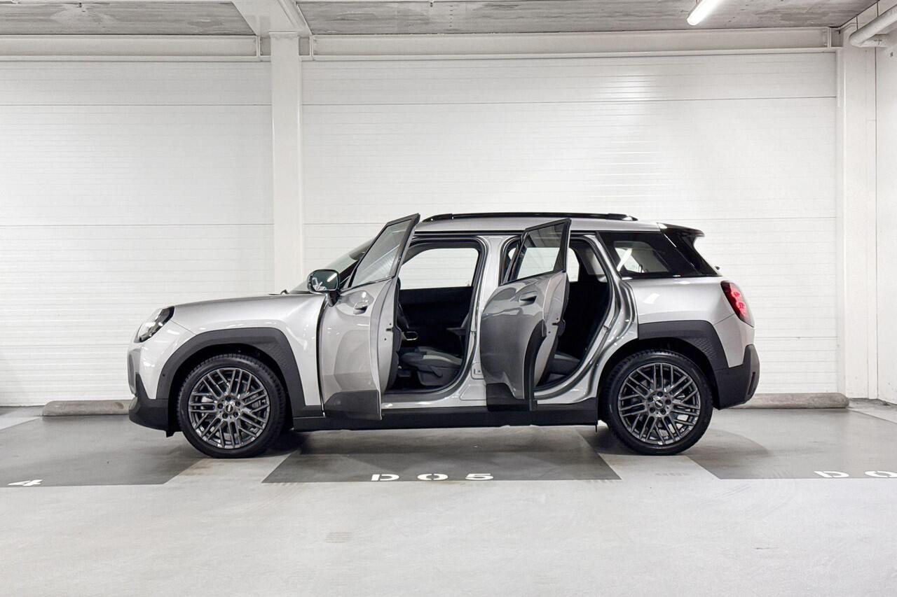 Mini Electric Aceman SE Essential | Achteruitrijcamera | Apple Carplay | Essential Trim