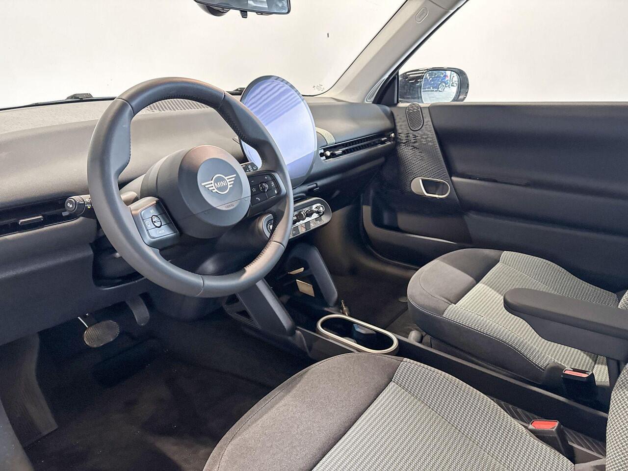 Mini Electric Cooper 3-deurs Cooper SE Essential 54.2 kWh