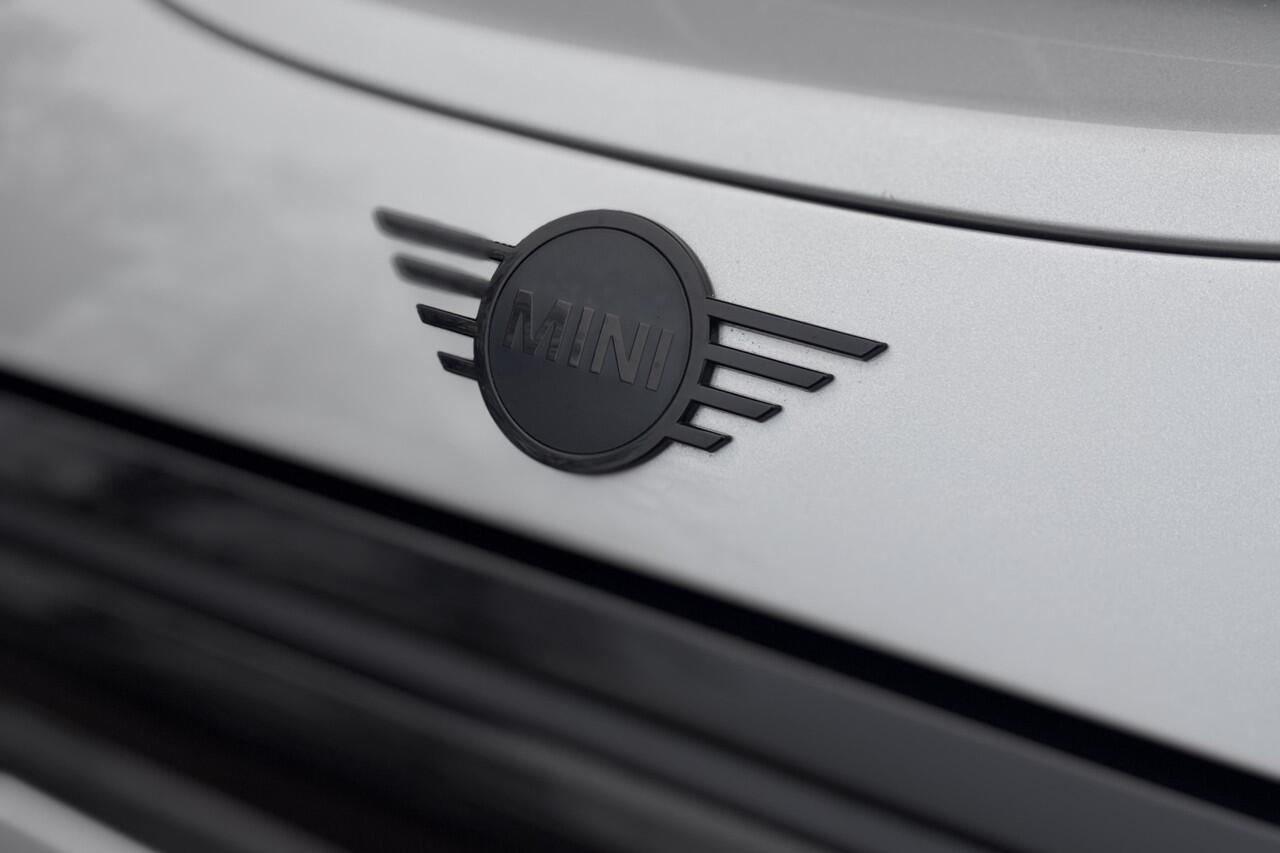 Mini Electric Cooper SE 33 kWh | Camera | Comfort Access | Stoelverwarming | LED