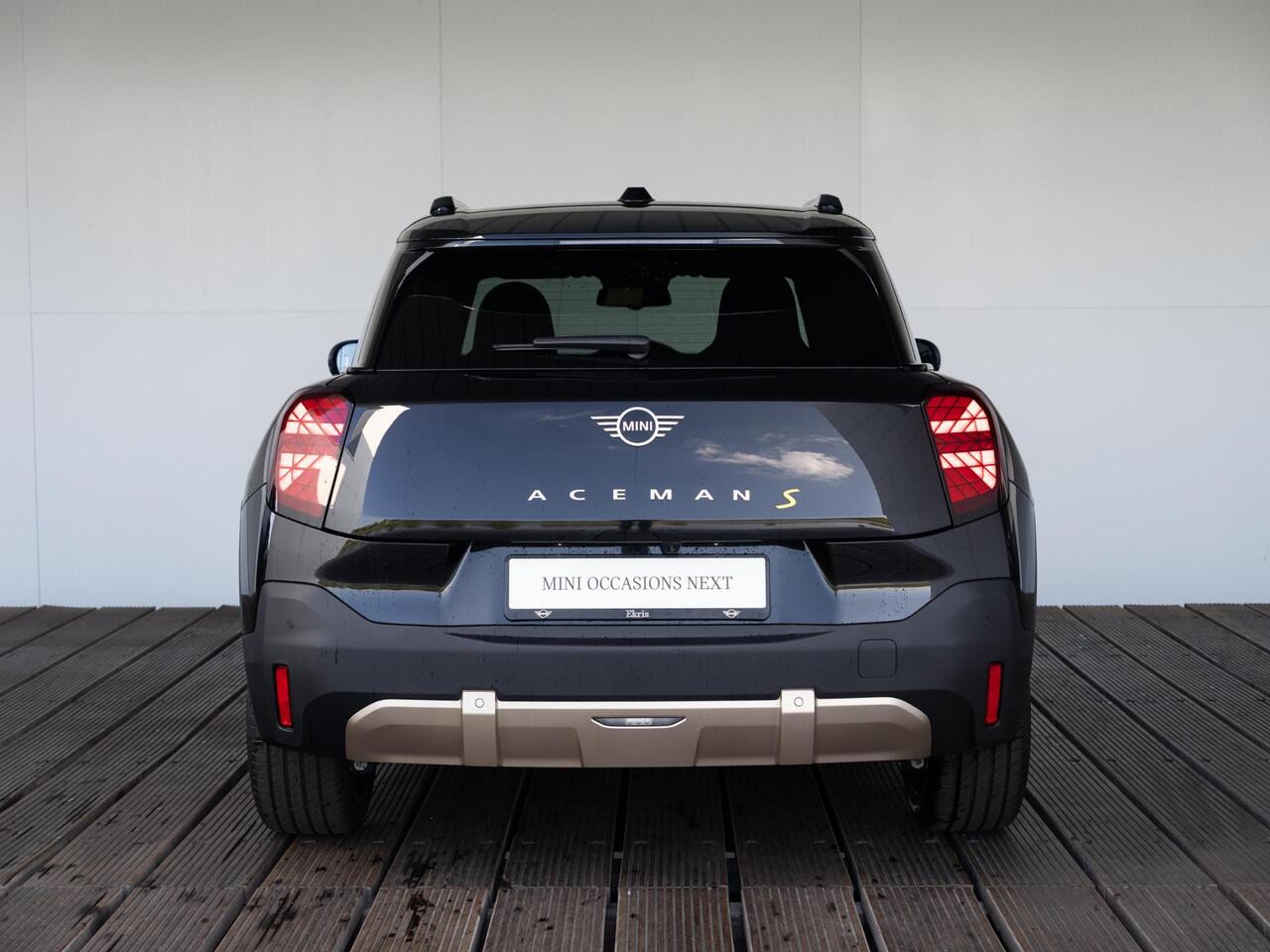 Mini Electric Aceman SE Favoured + XL pakket + Trekhaak + Panoramadak