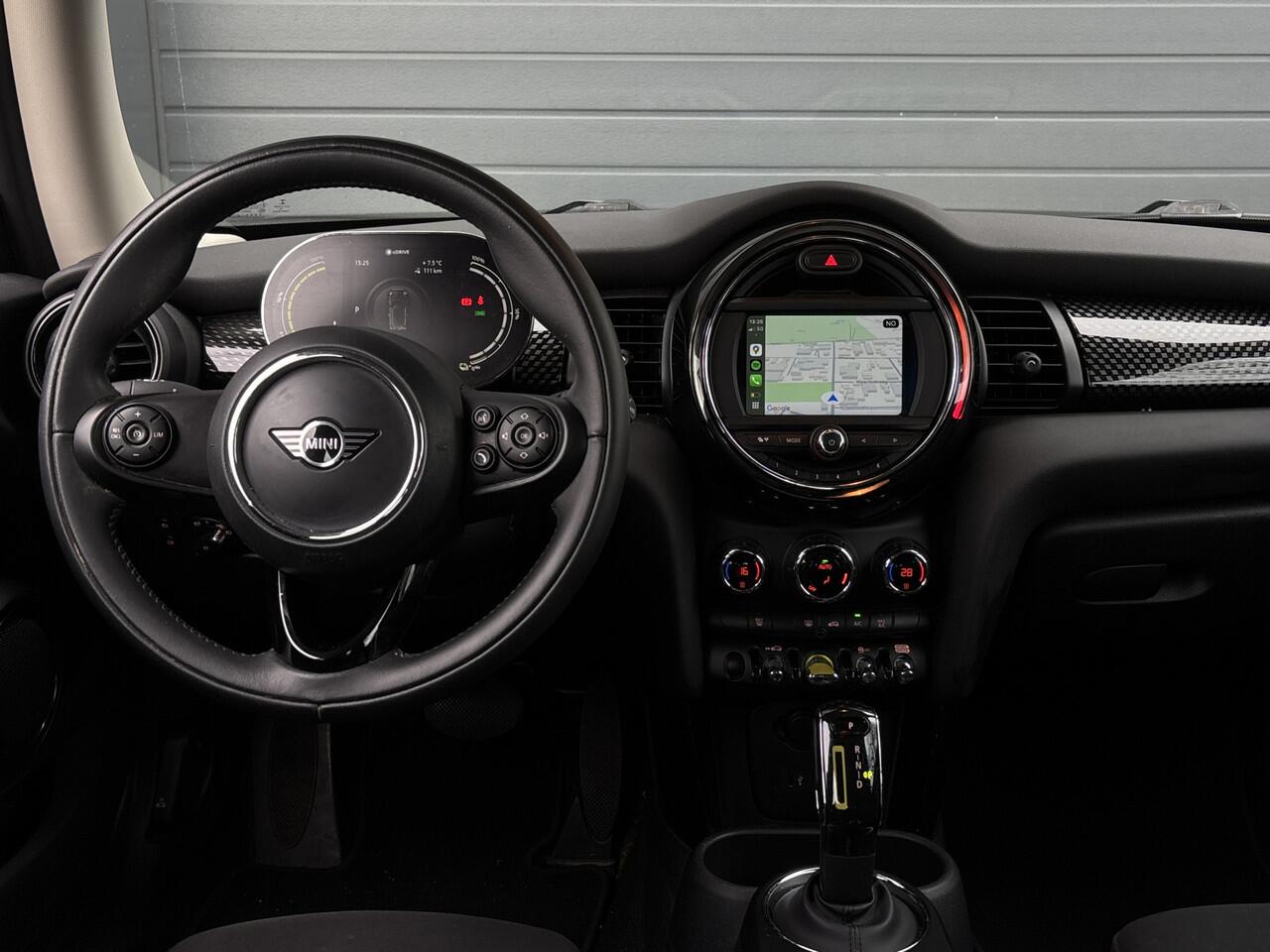 Mini Electric Mini Basic 33 kWh - Apple Carplay / Android auto - Cruise Control - PDC -