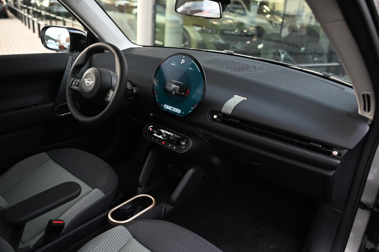 Mini Electric Hatchback Cooper SE / Essential / 17" U-Spoke grey