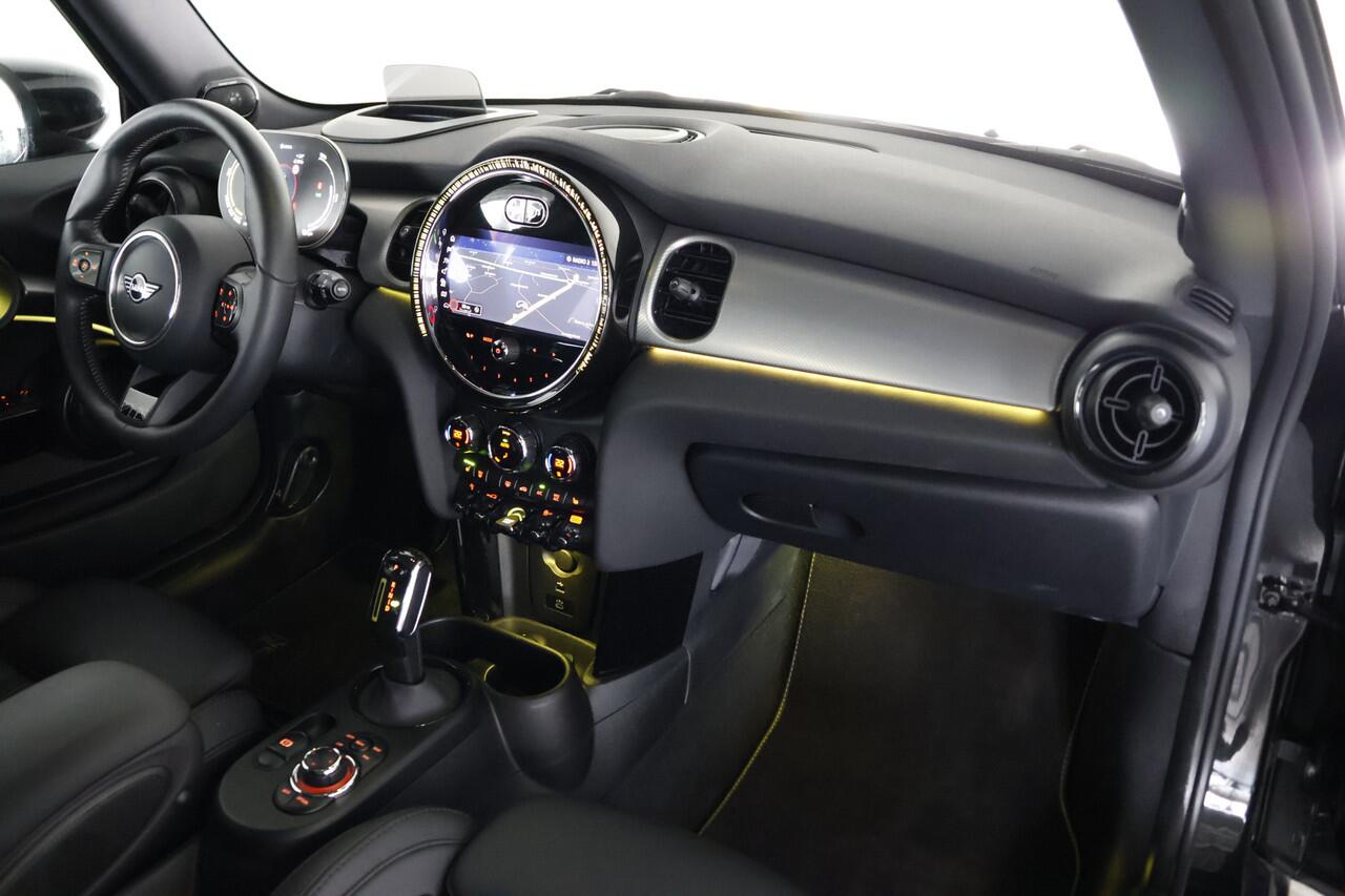 Mini Electric Cooper MINI Yours 33 kWh / LED / Opendak / Leder / HarmanKardon / HUD