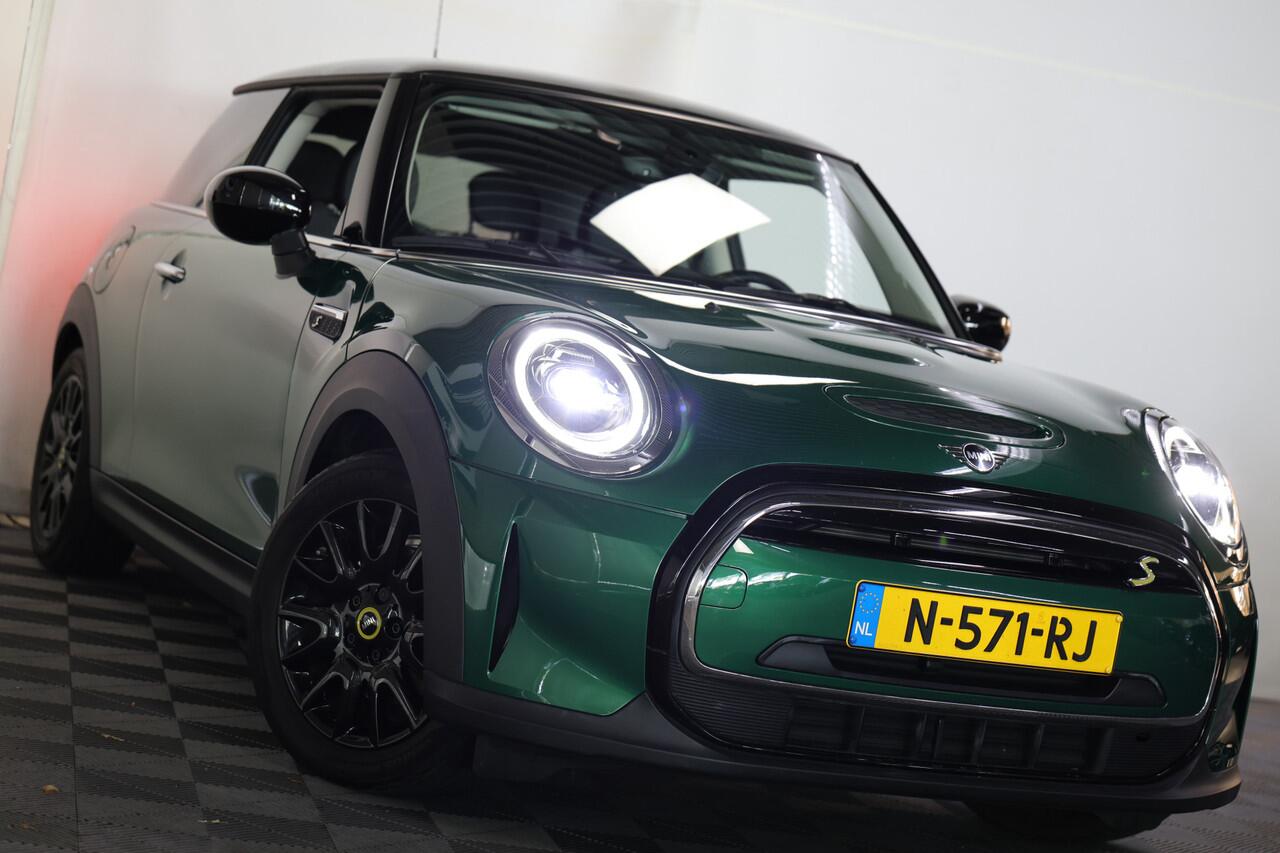 Mini Electric Mini Business Edition 33 kWh slechts 12999 km !