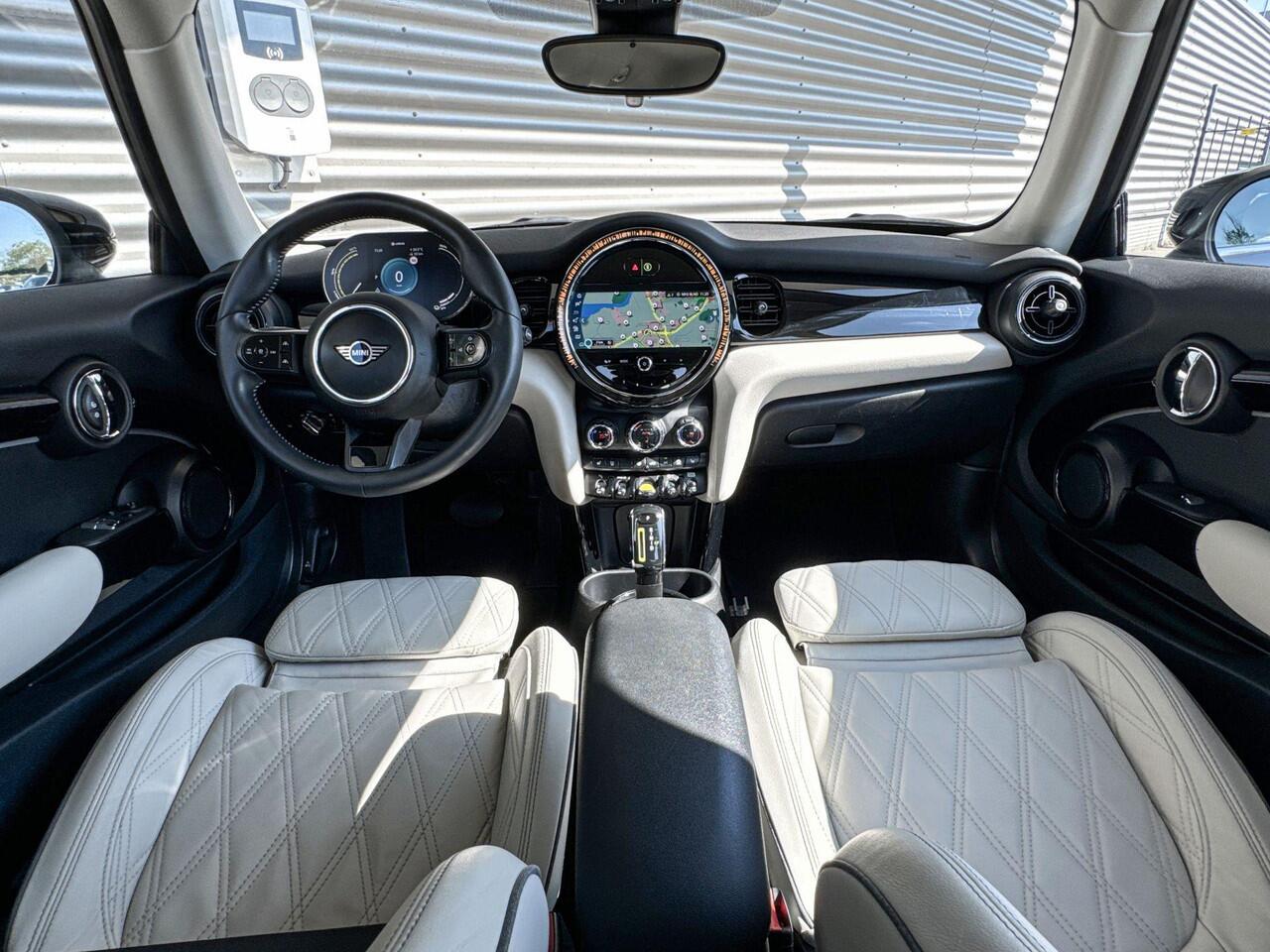 Mini Electric Classic 33 kWh / Selections