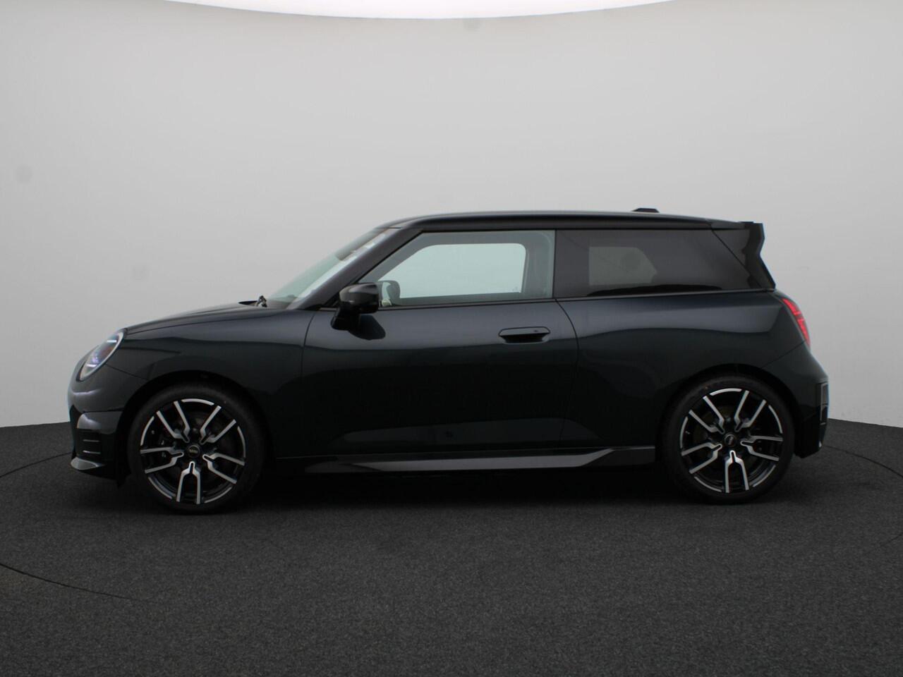 Mini Electric Cooper SE John Cooper Works Trim | XL pakket | Panoramadak | Sportstoelen | Harman Kardon