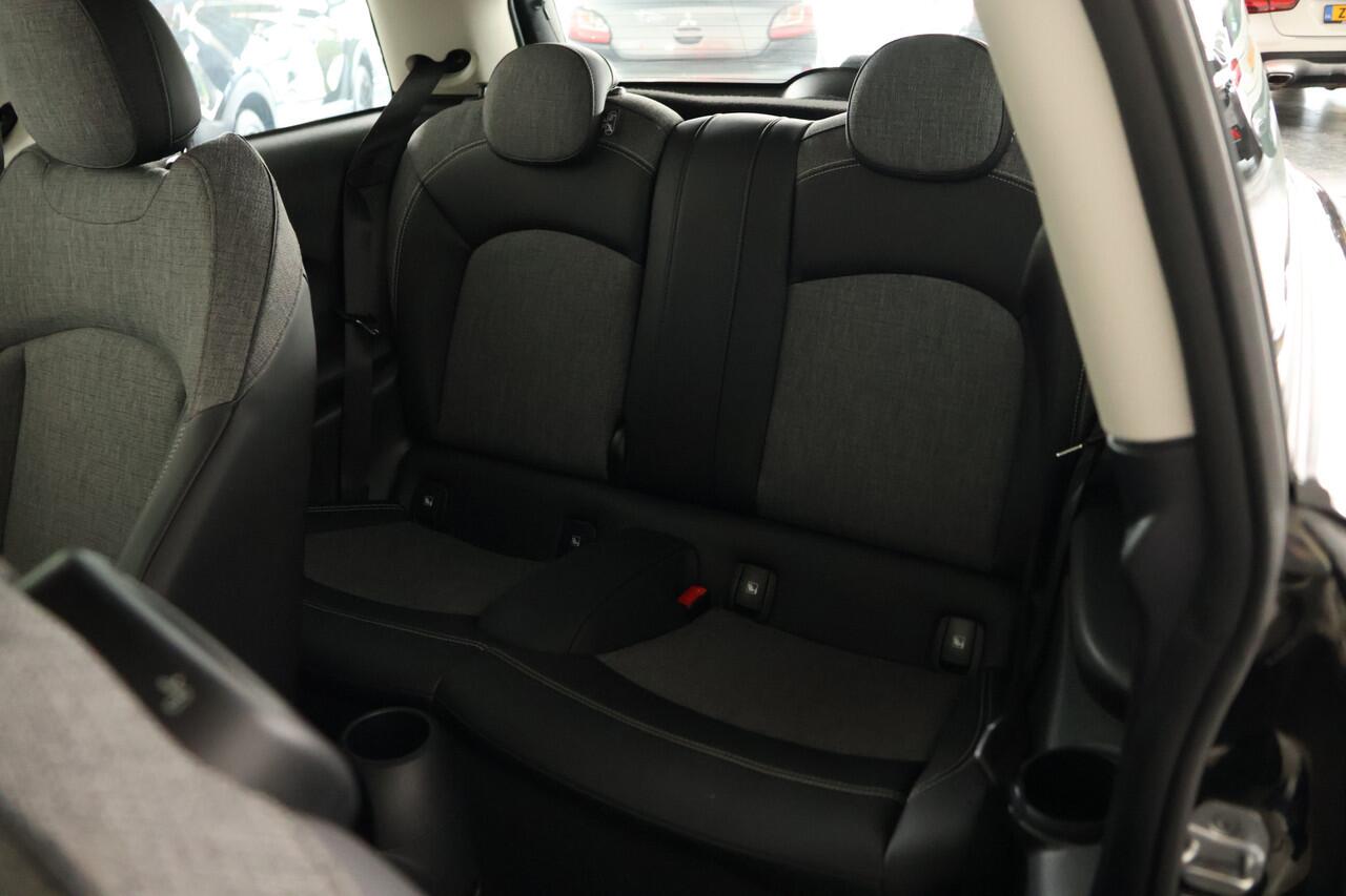 Mini Electric Mini MINI Yours 33 kWh / Navi / LED / Cruisecontrol / CarPlay