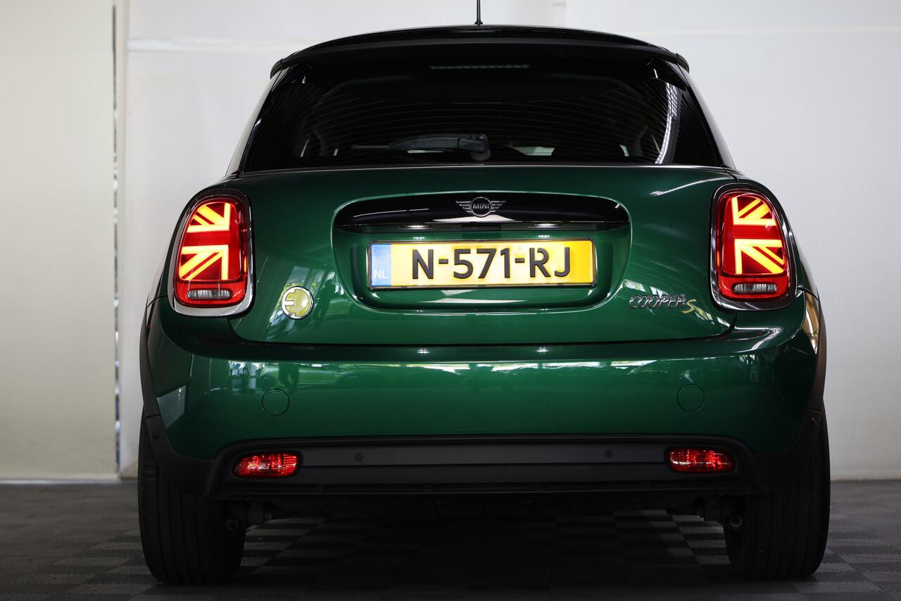Mini Electric Mini Business Edition 33 kWh slechts 12999 km !
