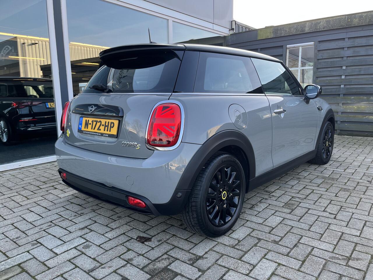 Mini Electric Mini / Led / Carplay / Clima / Lmv / Leer Business Edition 33 kWh