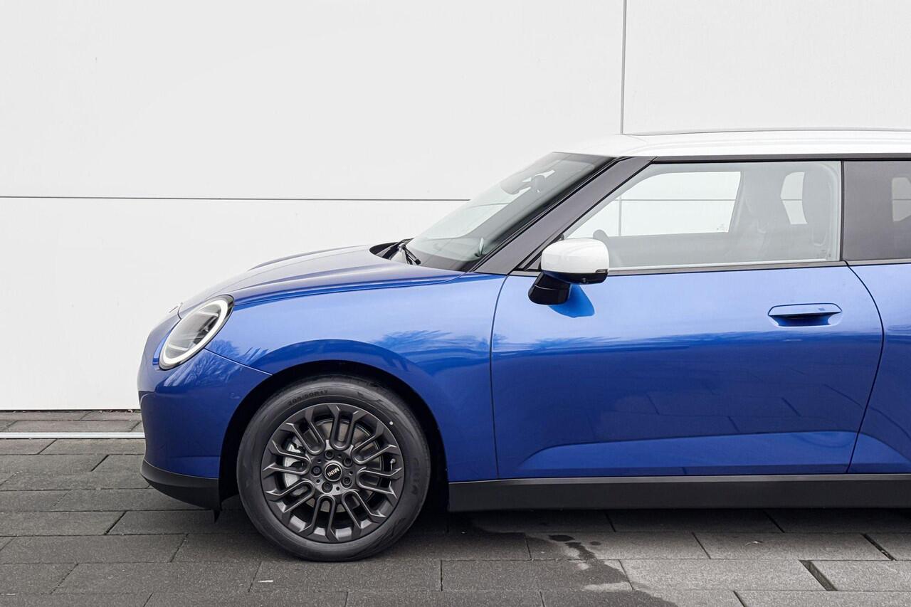 Mini Electric Cooper 3-deurs Cooper E Favoured L 40.7 kWh - Boost Deals