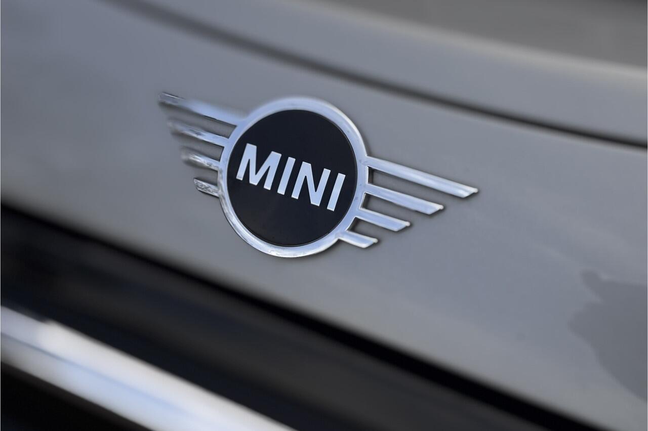 Mini Electric Cooper SE 33 kWh | Camera | Unieke bekleding | Stoelverwarming | LED