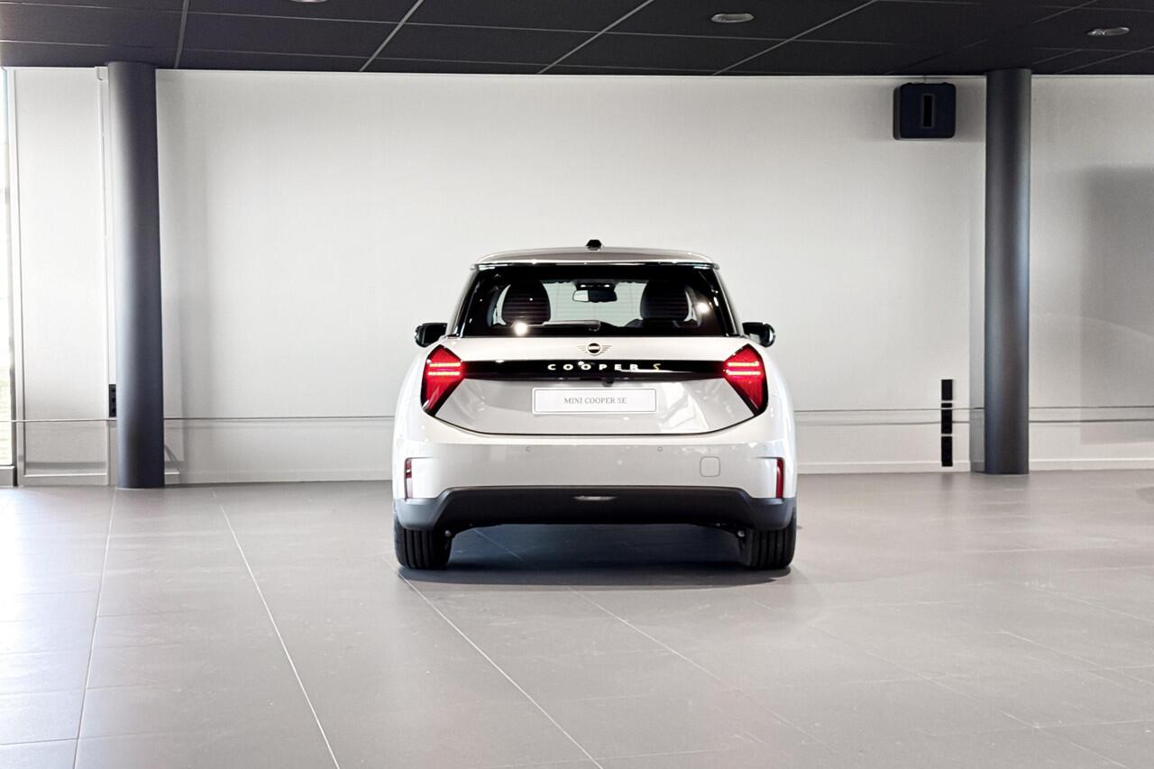 Mini Electric Cooper SE Essential 54.2 kWh