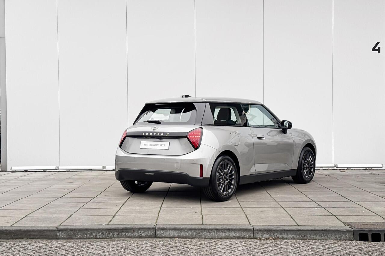 Mini Electric Cooper 3-deurs Cooper SE Essential 54.2 kWh