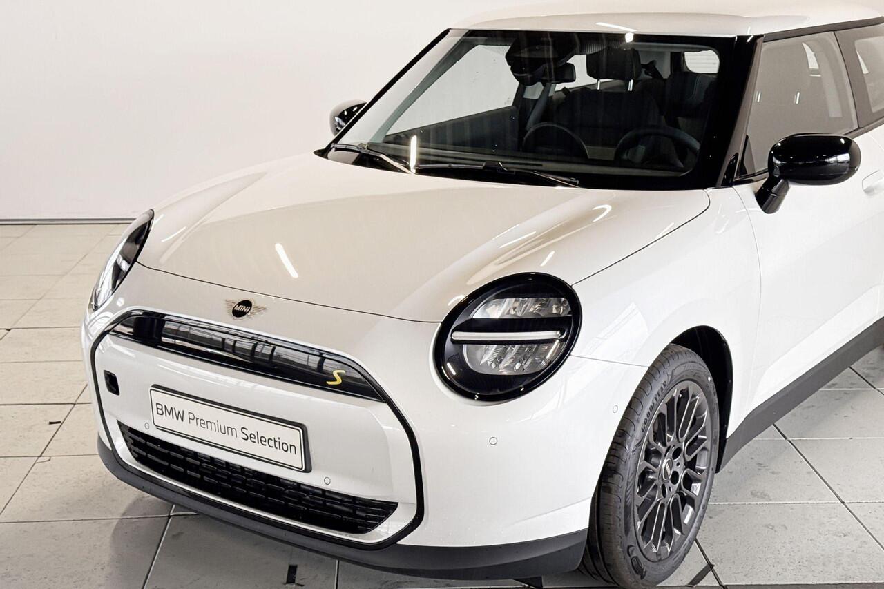 Mini Electric Cooper 3-deurs Cooper SE Essential 54.2 kWh