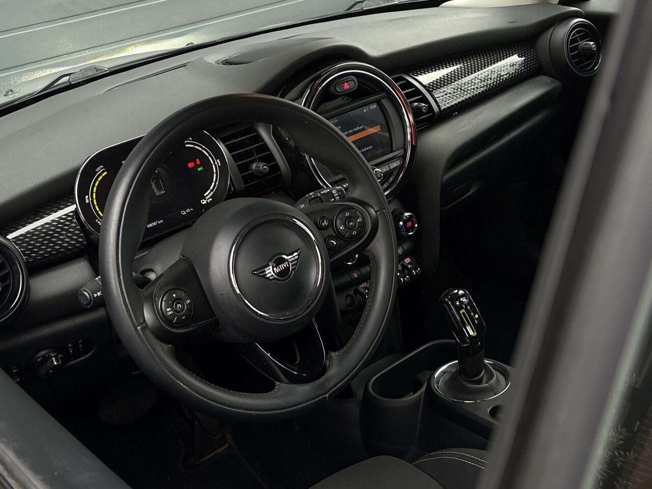 Mini Electric Mini Basic 33 kWh - Apple Carplay / Android auto - Cruise Control - PDC -