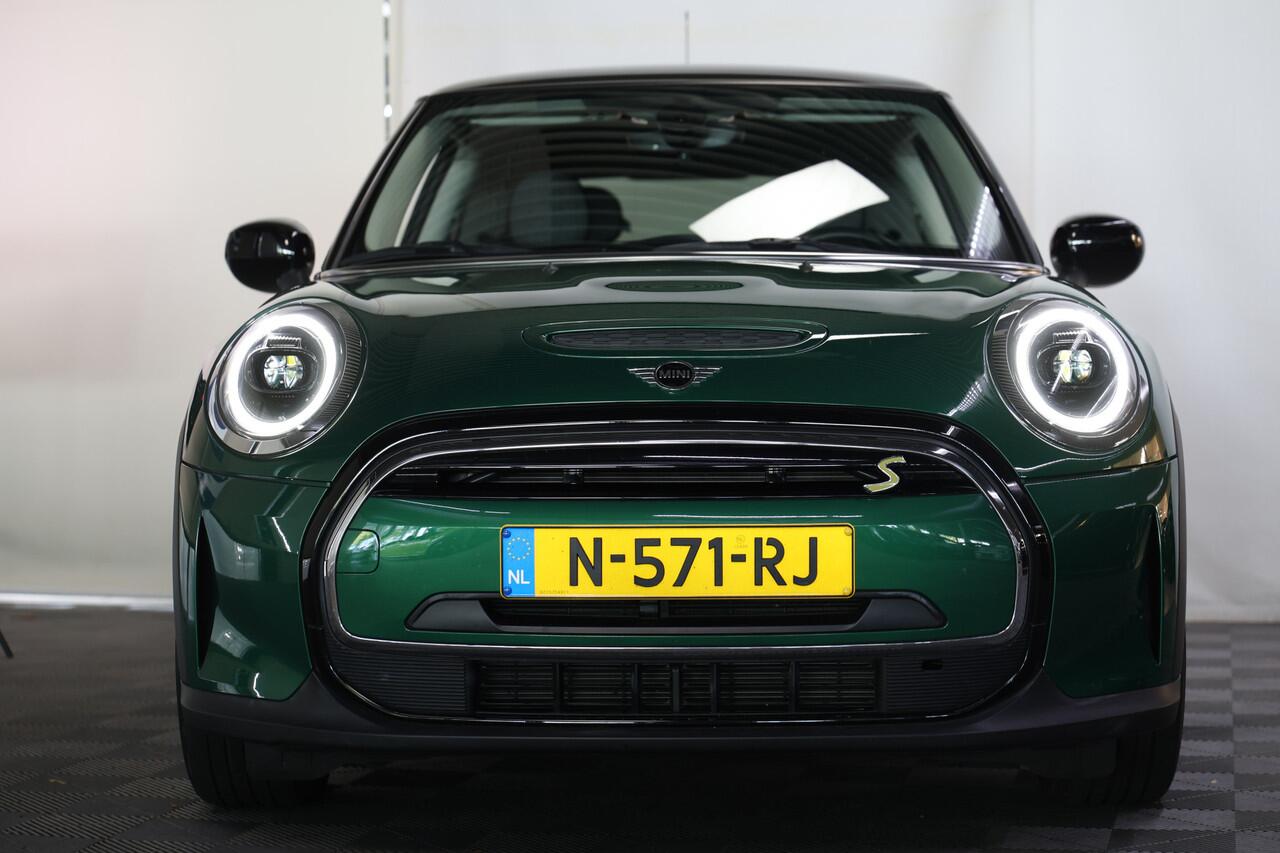 Mini Electric Mini Business Edition 33 kWh slechts 12999 km !