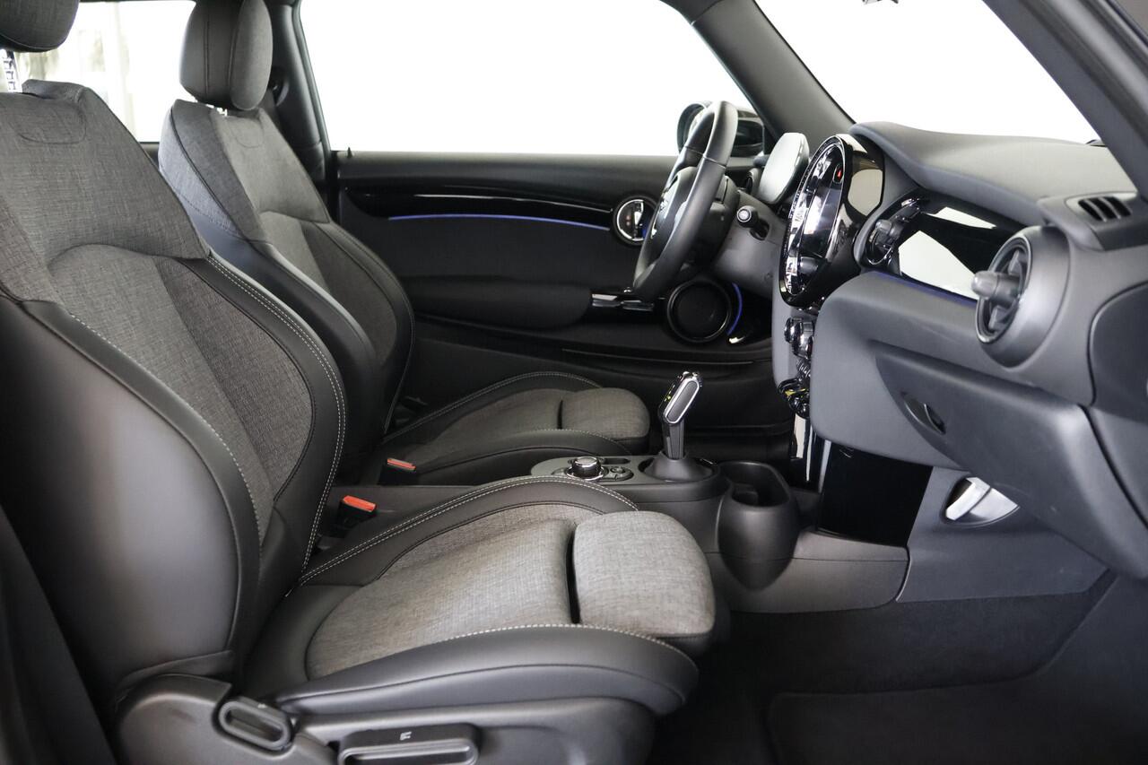 Mini Electric Mini MINI Electric 33 kWh / LED / Navi / CarPlay