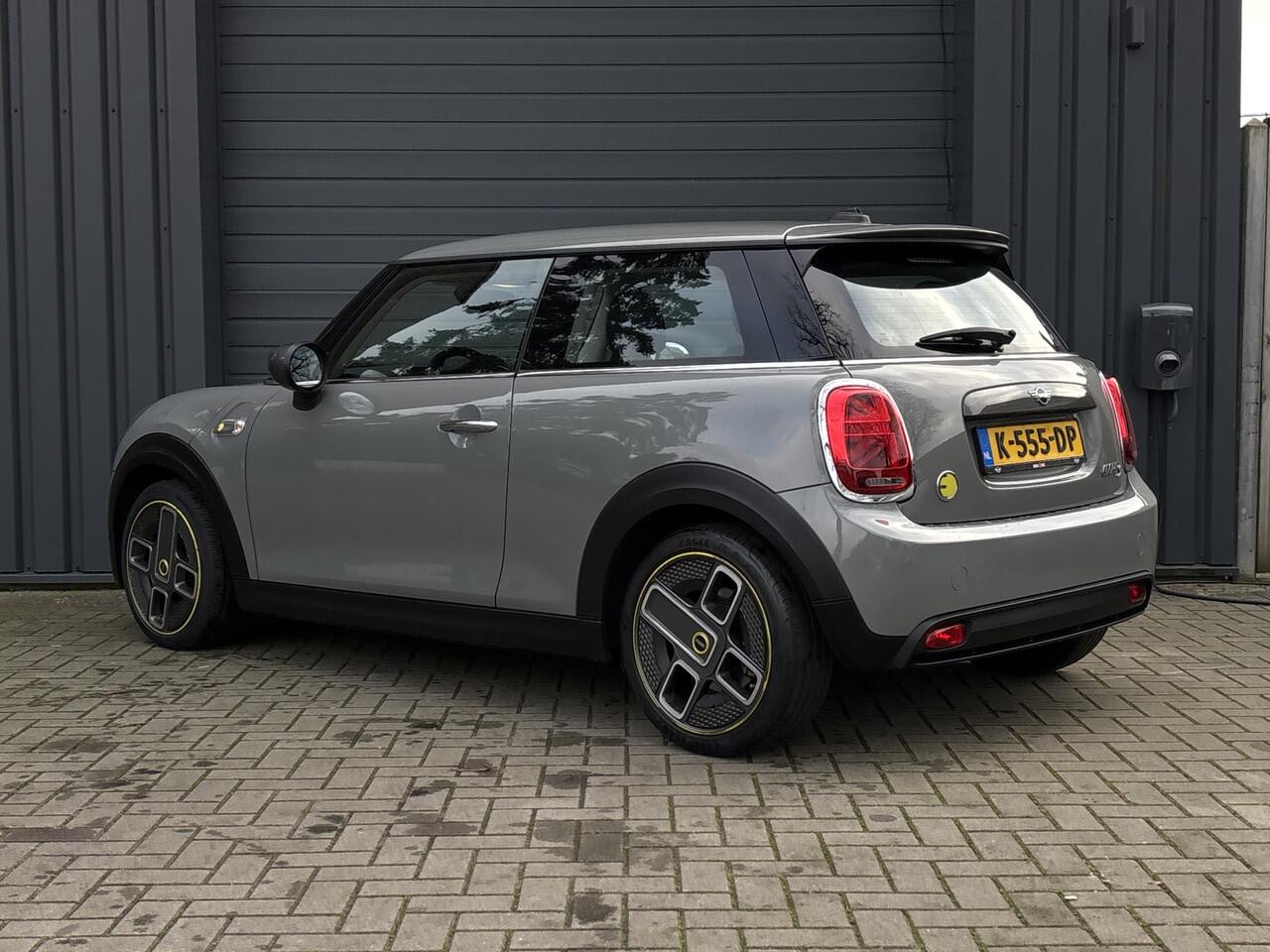 Mini Electric Mini Basic 33 kWh - Apple Carplay / Android auto - Cruise Control - PDC -