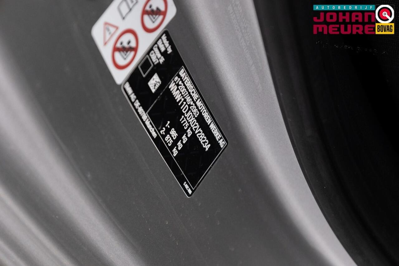 Mini Electric Mini Cooper SE 33 kWh | Sportstoelen | Full LED | NAVI | ECC