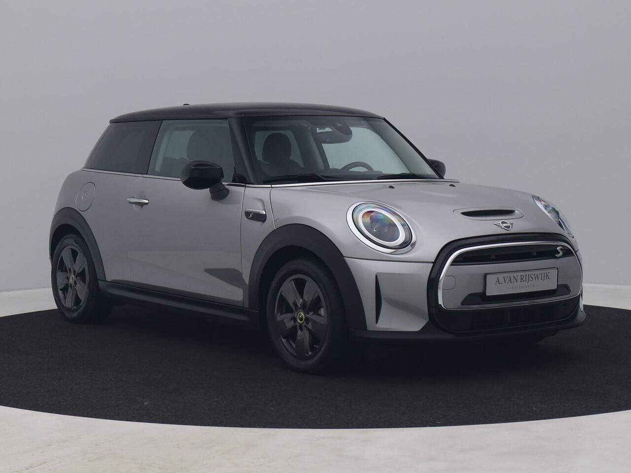 Mini Electric Mini 33 kWh | NAVI | STOELVERWARMING