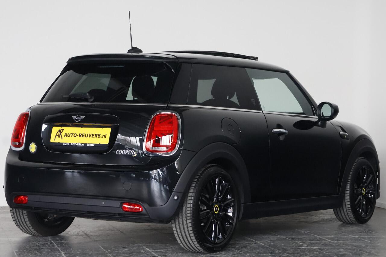 Mini Electric Cooper MINI Yours 33 kWh / LED / Opendak / Leder / HarmanKardon / HUD