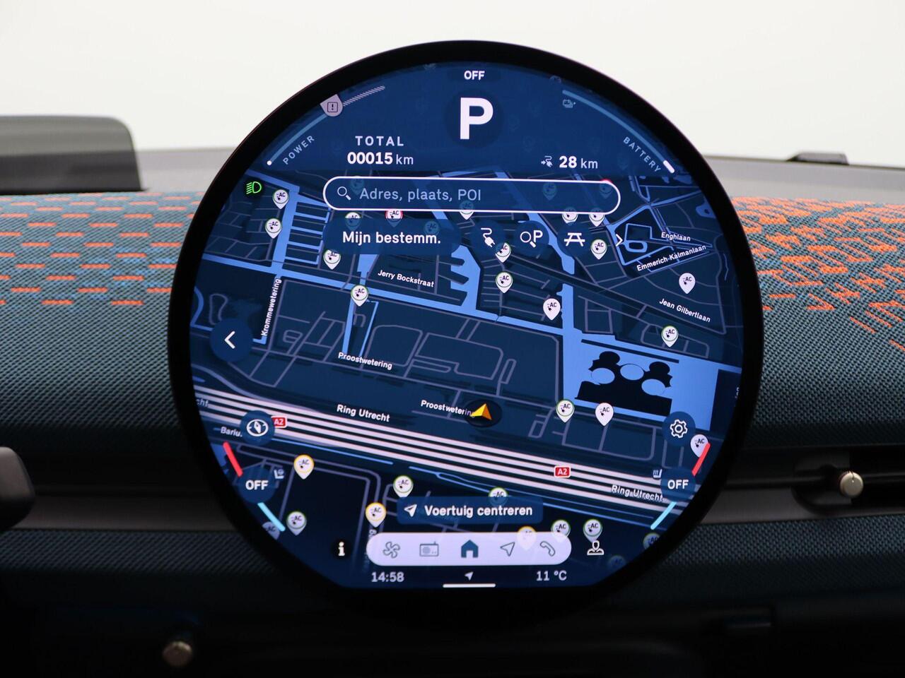 Mini Electric Aceman SE Favoured Trim + Package M + Glazen panoramadak + Parking Assistant + Driving Assistant + Comfort Access