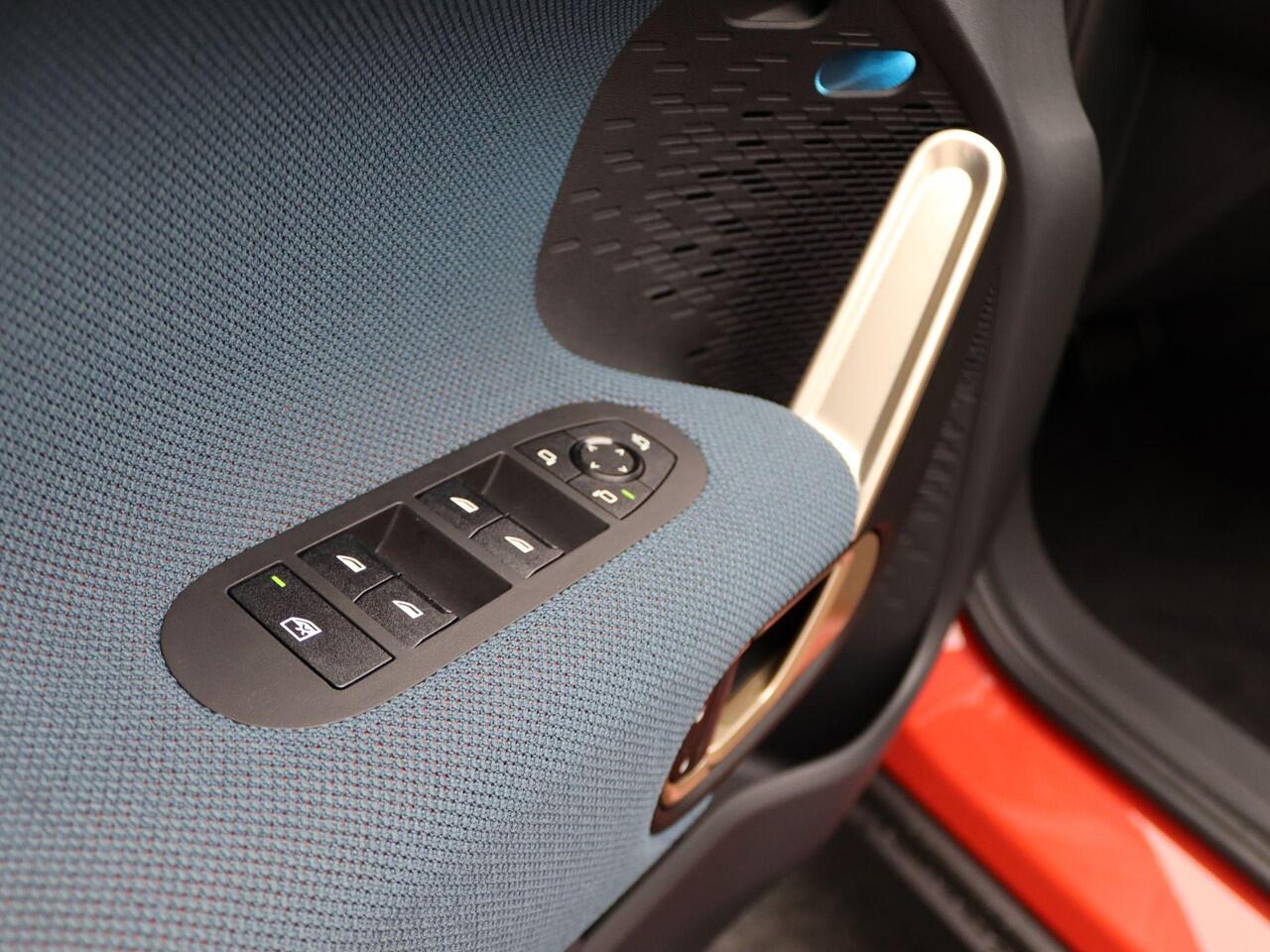 Mini Electric Aceman SE Favoured XL 54.2 kWh Demo voertuig korting per gereden kilometer. Neem contact op voor de actuele prijs