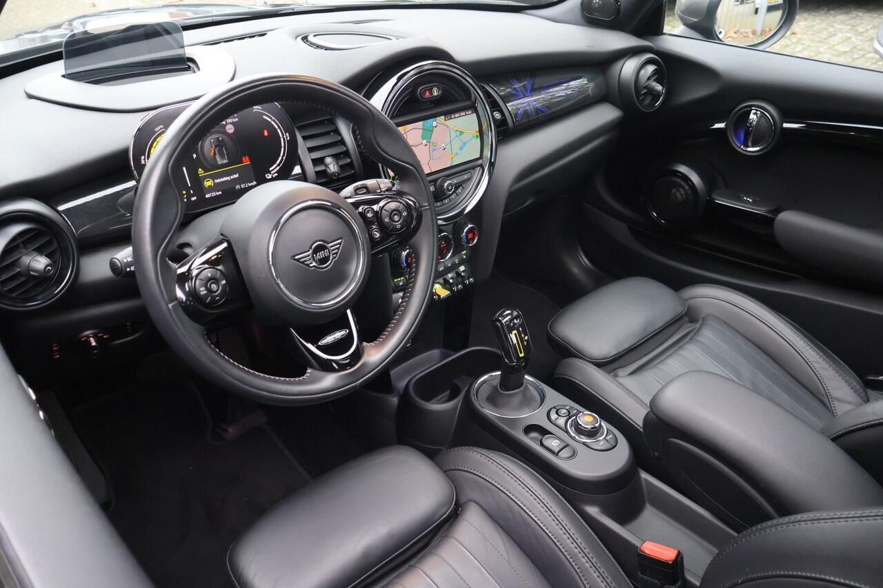 Mini Electric Mini Camden Plus Edition 33 kWh | Leder | Panoramadak | Stoelverwarming .