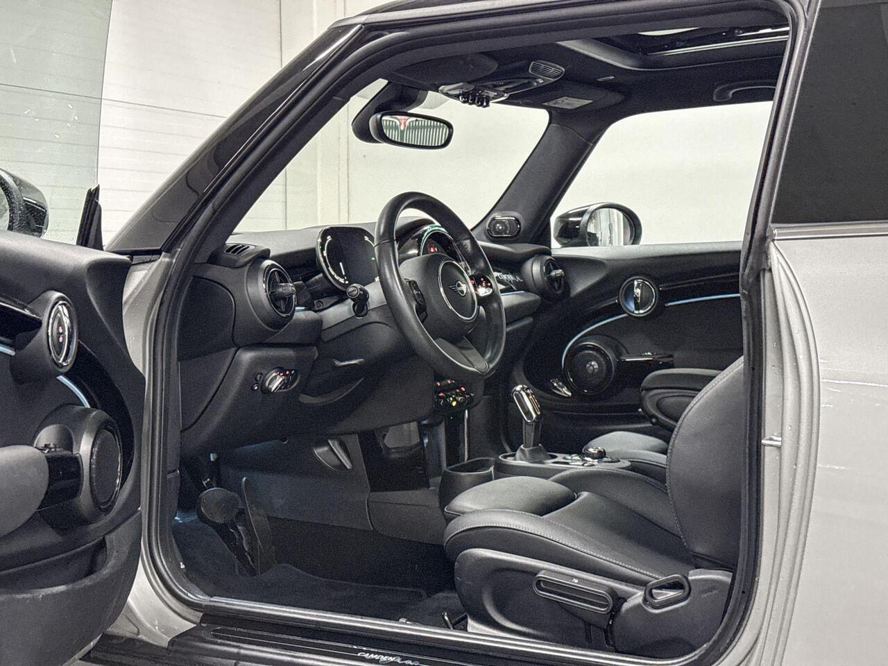 Mini Electric 3-deurs Classic | Stoelverwarming | Achteruitrijcamera | Panoramadak