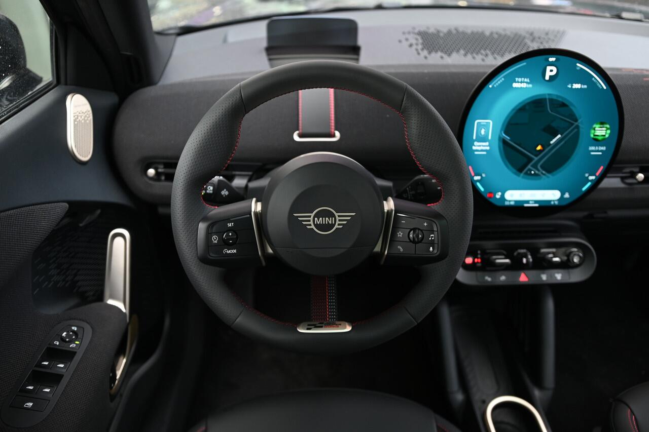 Mini Electric Aceman SE / John Cooper Works / Pakket XL / 18" John Cooper Works Lap Spoke 2-tone