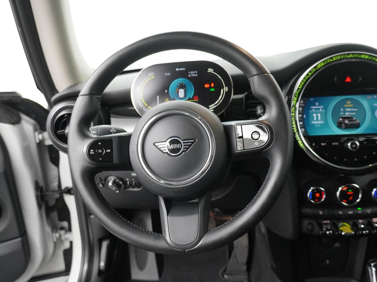 Mini Electric Business Edition 33 kWh | Parkeersensoren | NAVI |