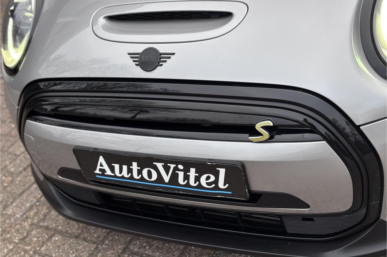 Mini Electric Cooper SE 33 kWh | Camera | Sportleder | Comfort Access | Stoelverwarming | LED
