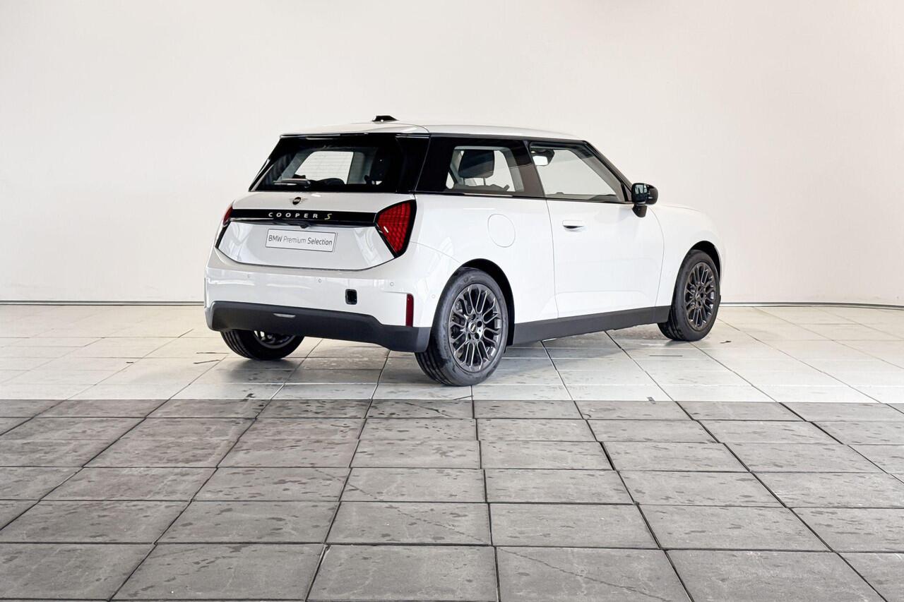 Mini Electric Cooper 3-deurs Cooper SE Essential 54.2 kWh