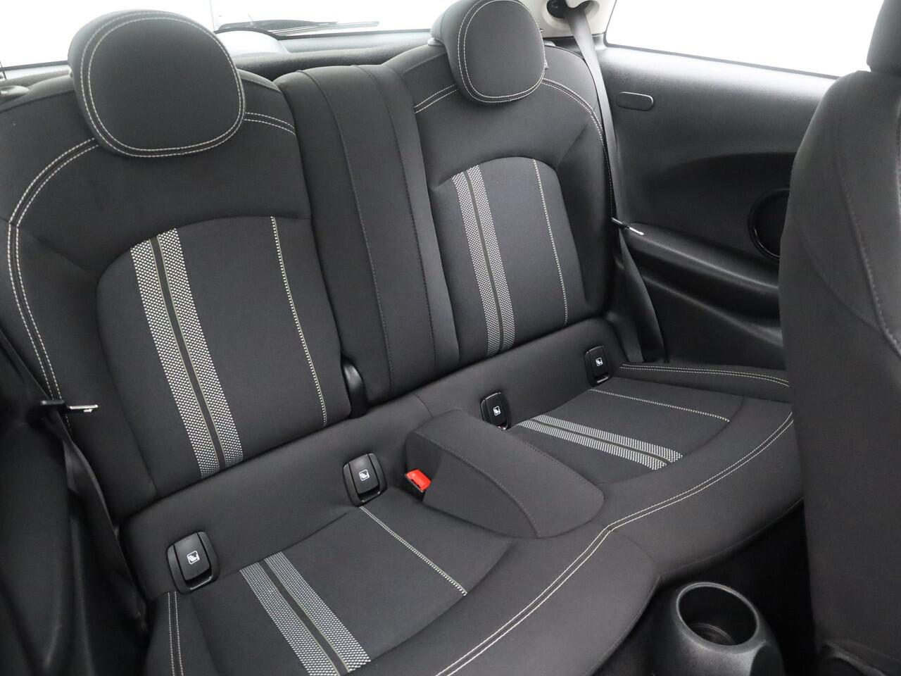 Mini Electric Mini 33 kWh | CARPLAY | STOELVERWARMING