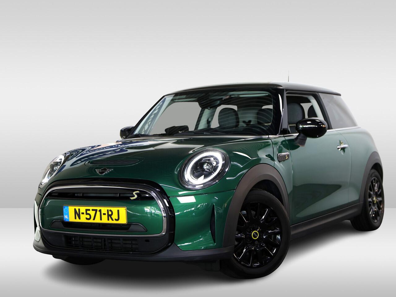 Mini Electric Mini Business Edition 33 kWh slechts 12999 km !