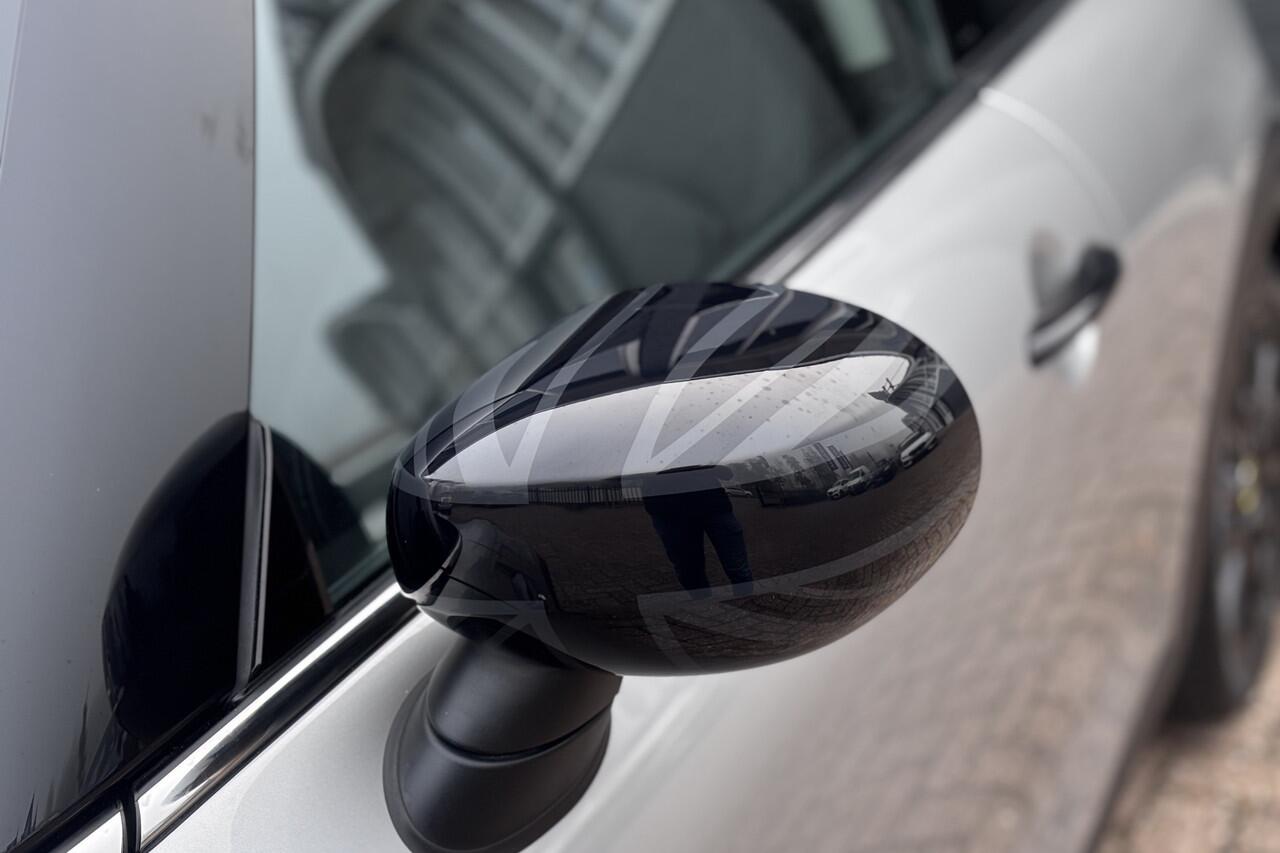 Mini Electric Cooper SE 33 kWh | Camera | Comfort Access | Stoelverwarming | LED