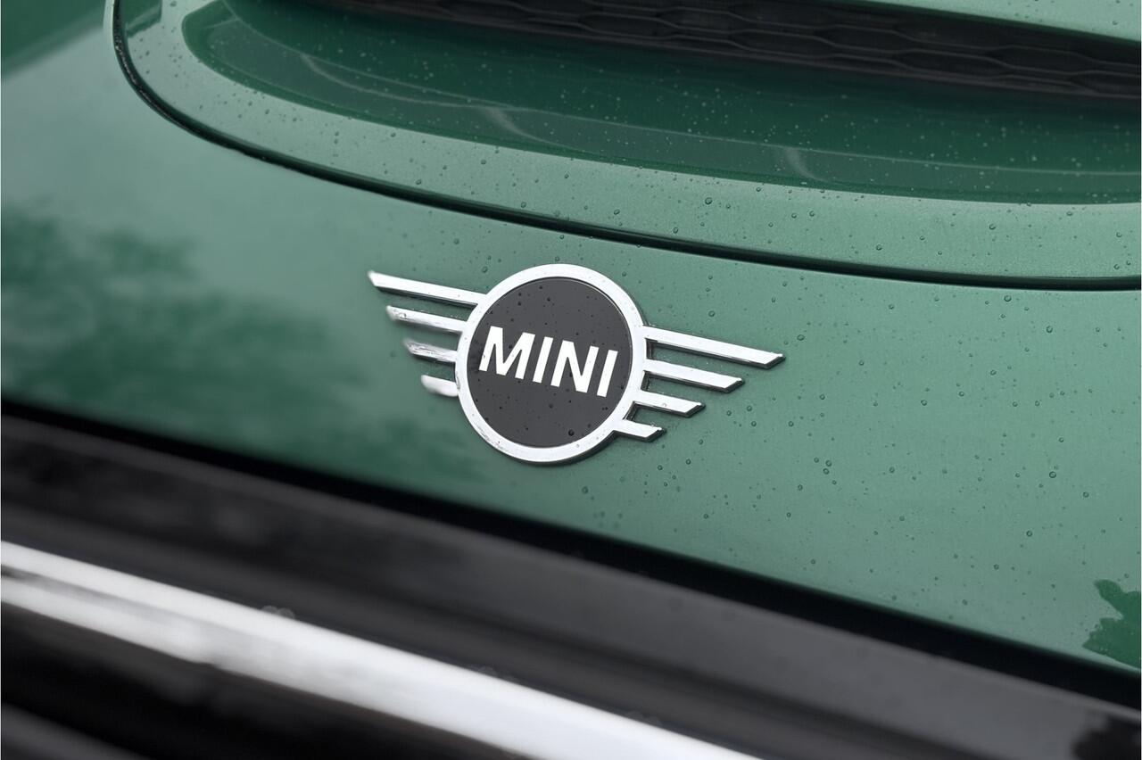 Mini Electric Cooper SE Classic 33 kWh | Sportleder | Stoelverwarming | Carplay | LED