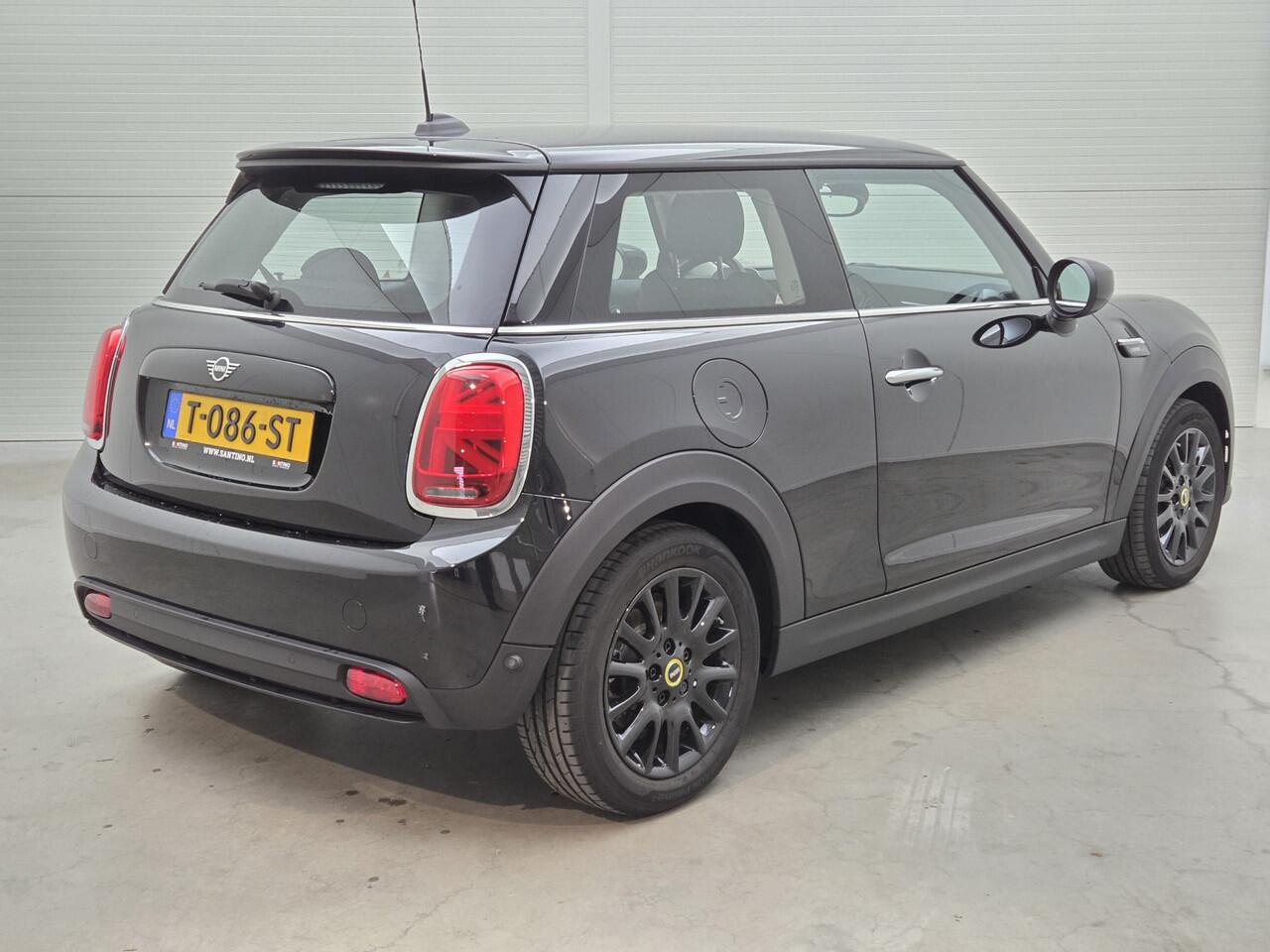 Mini Electric Mini Classic 33 kWh | Clima | Navi |*