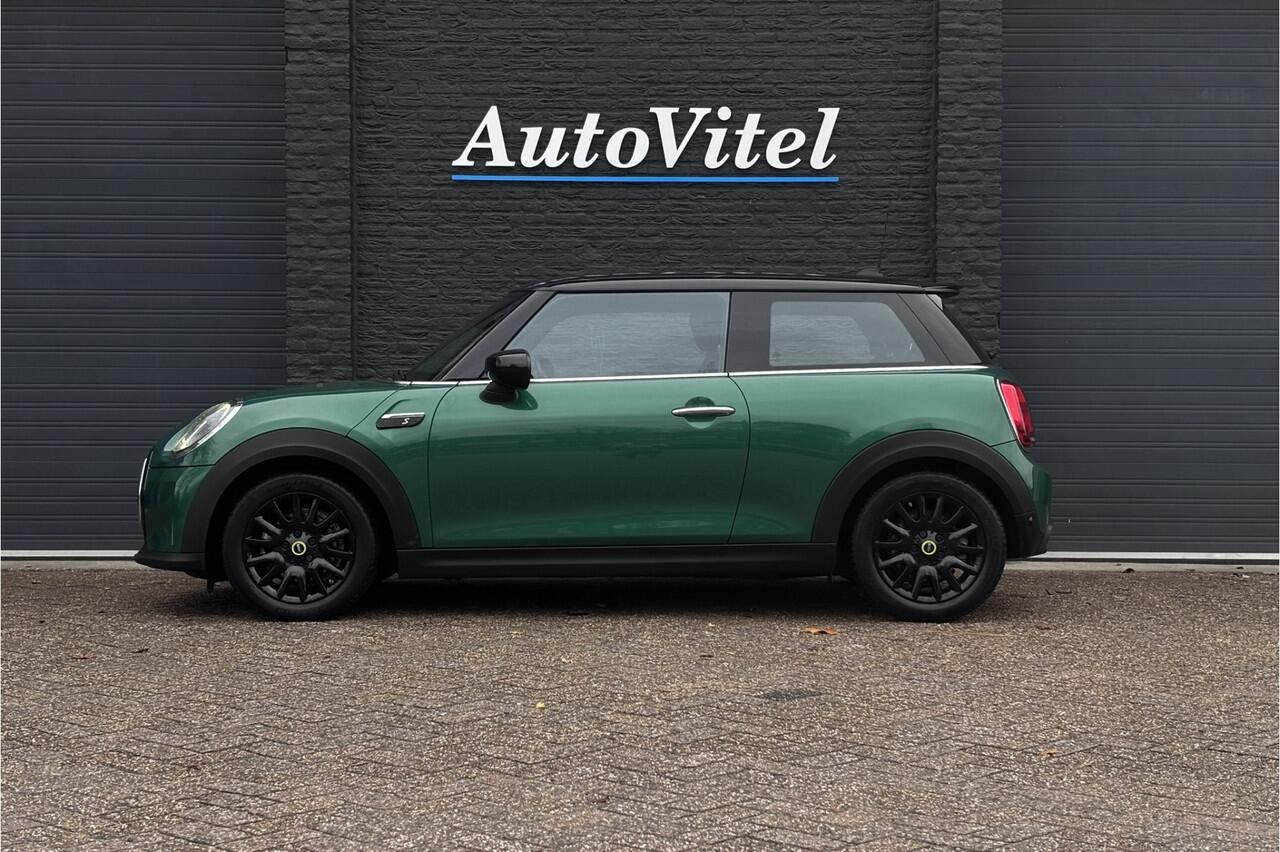 Mini Electric Cooper SE Classic 33 kWh | Sportleder | Stoelverwarming | Carplay | LED